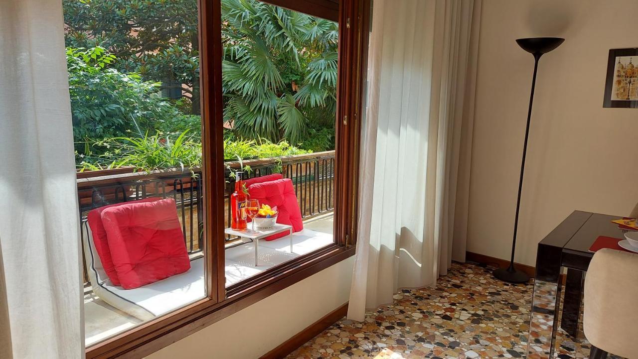 Antico Rio Acqua Dolce apartment Veneza Exterior foto