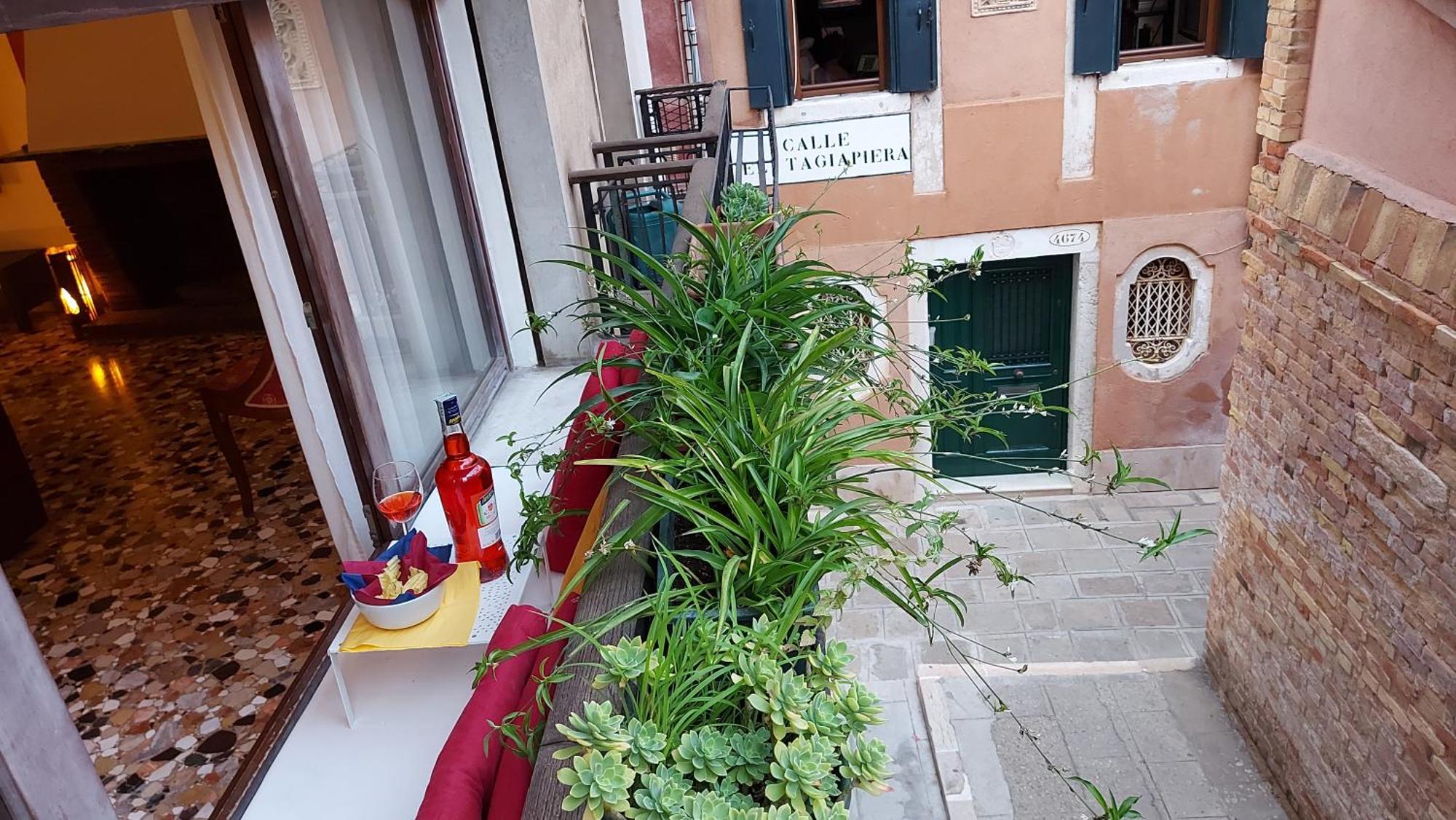 Antico Rio Acqua Dolce apartment Veneza Exterior foto